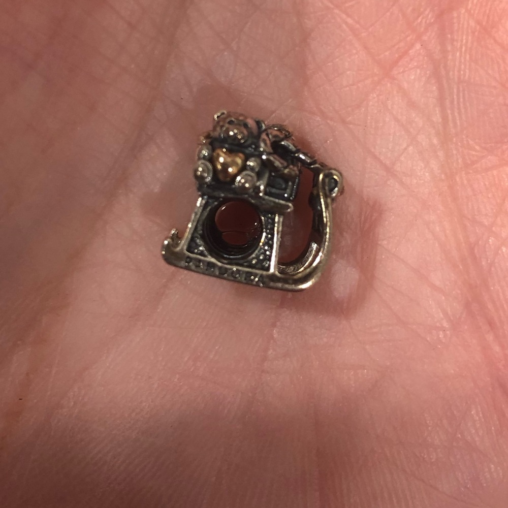 AUTHENTIC PANDORA CHARM